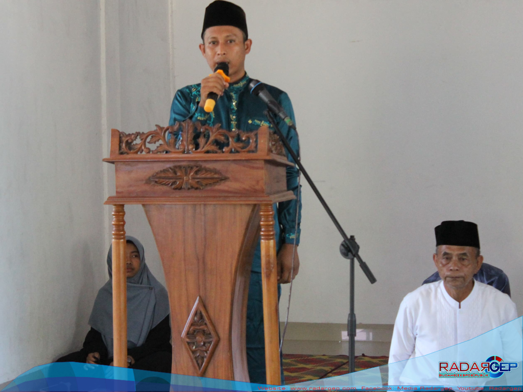 Pj Kepala Desa Senderak Hadiri Peringatan Isra Miraj di Mushalla Al Huda